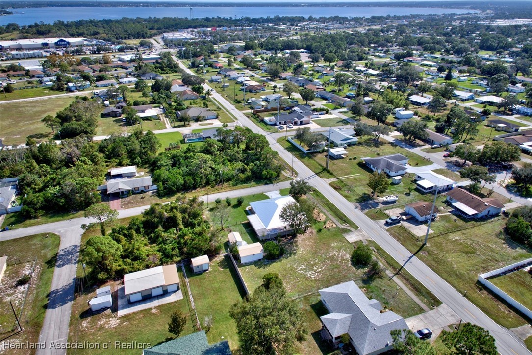 2900 Thunderbird Road Sebring, FL 33872 - Photo 36 of 38 Gallery Image 36