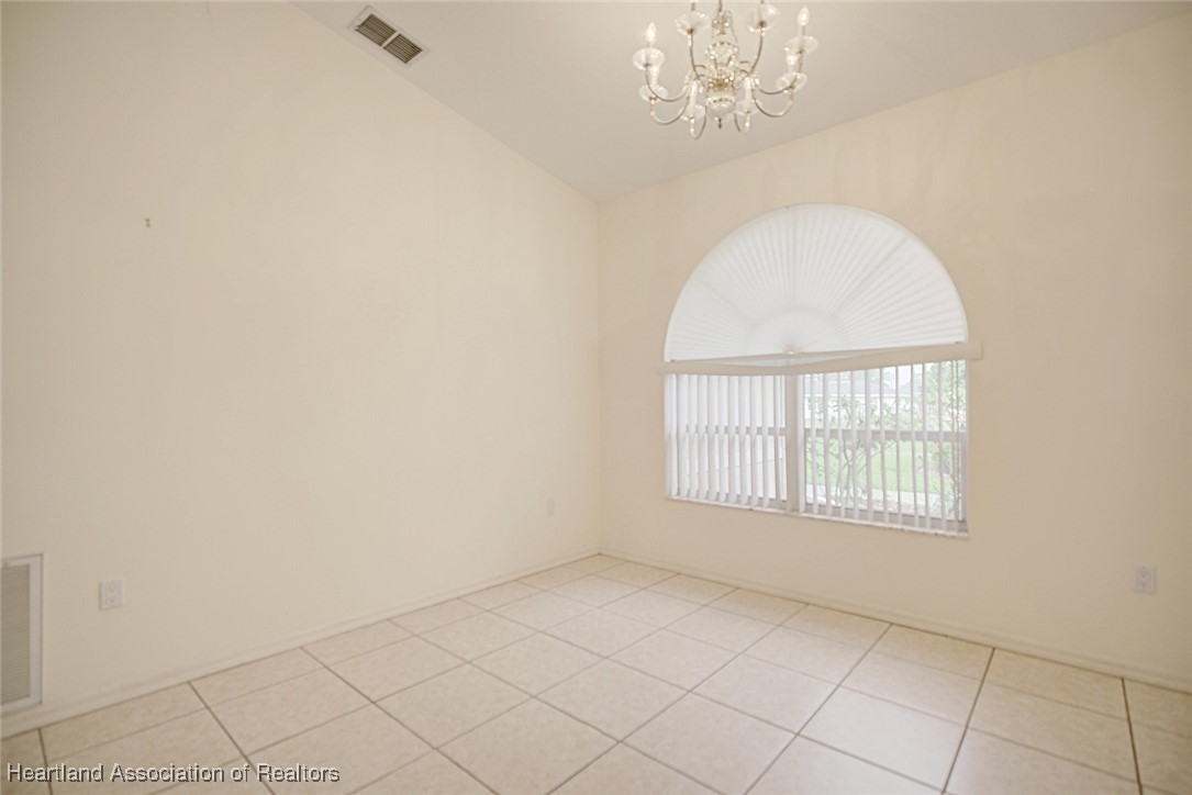 2900 Thunderbird Road Sebring, FL 33872 - Photo 9 of 38 Gallery Image 9