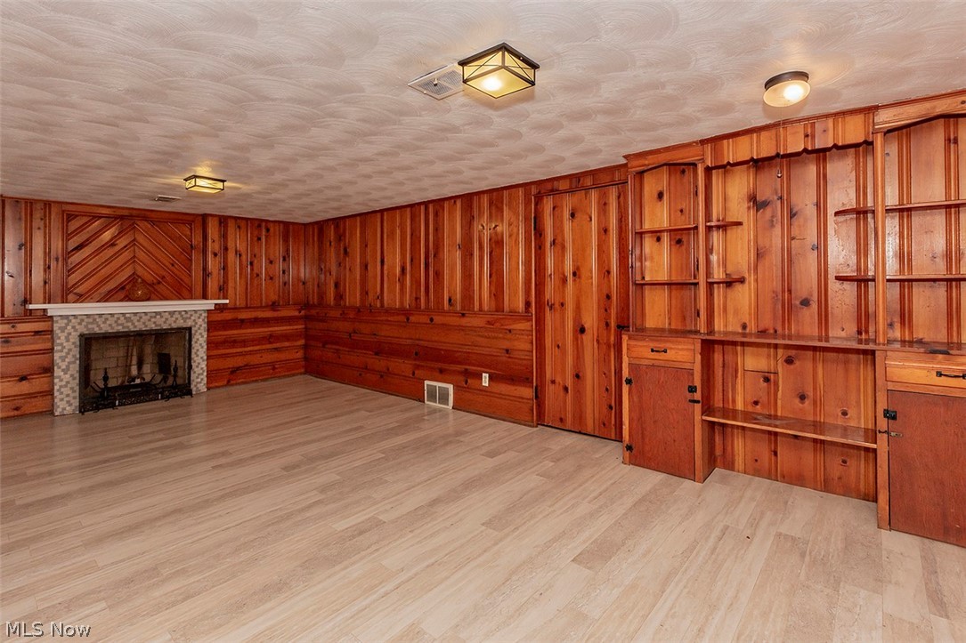 2349 Charney Road Cleveland, OH 44118 - Photo 27 of 30 Gallery Image 27