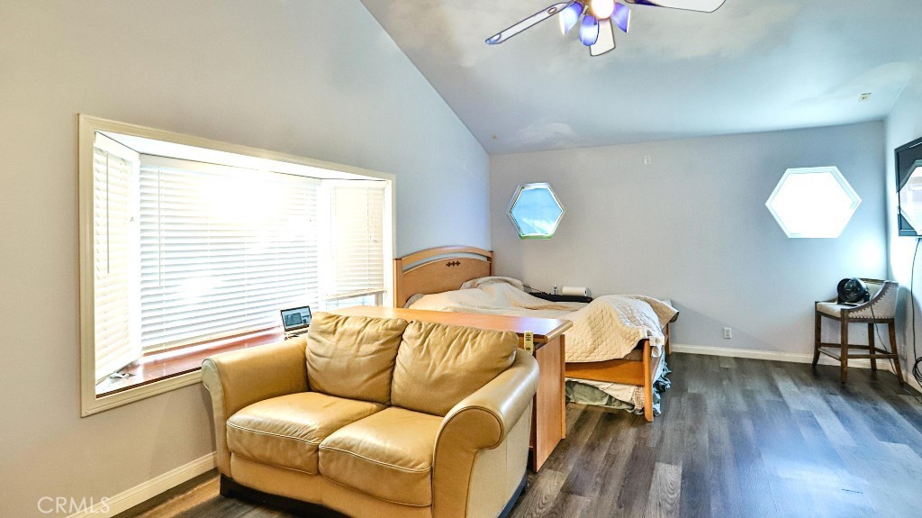 4862 Gainsport Circle Irvine, CA 92604 - Photo 18 of 24 a bedroom with bed and a window