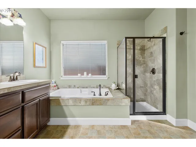 a view of livingroom with furniture and toys