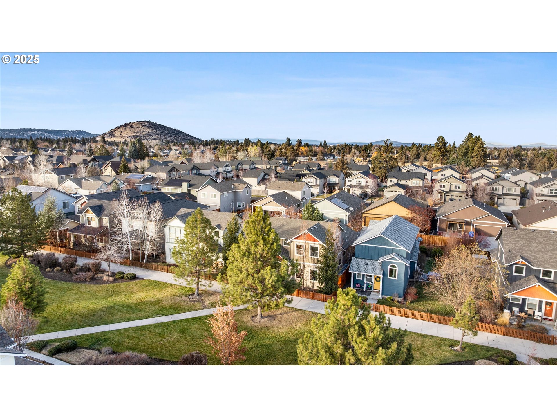 21281 Bellflower Place Bend, OR 97702 - Photo 38 of 48 a view of a city