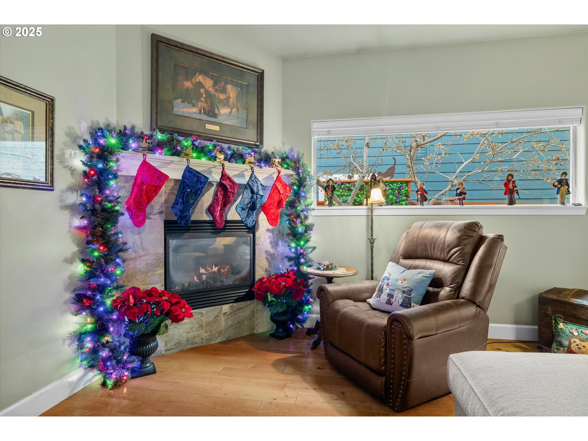 21281 Bellflower Place Bend, OR 97702 - Photo 6 of 48 a living room with furniture and flowers