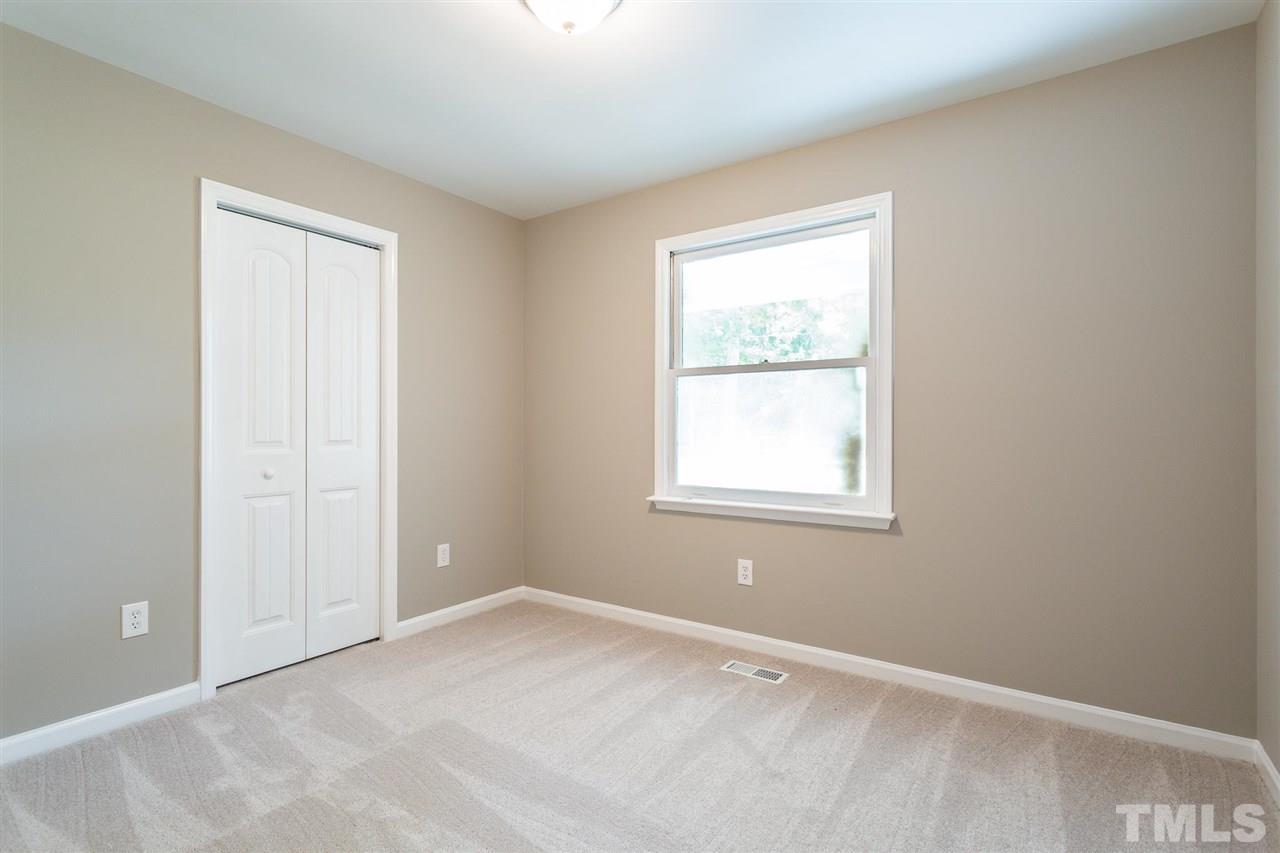 5513 Roslyn Road Durham, NC 27712 - Photo 15 of 24