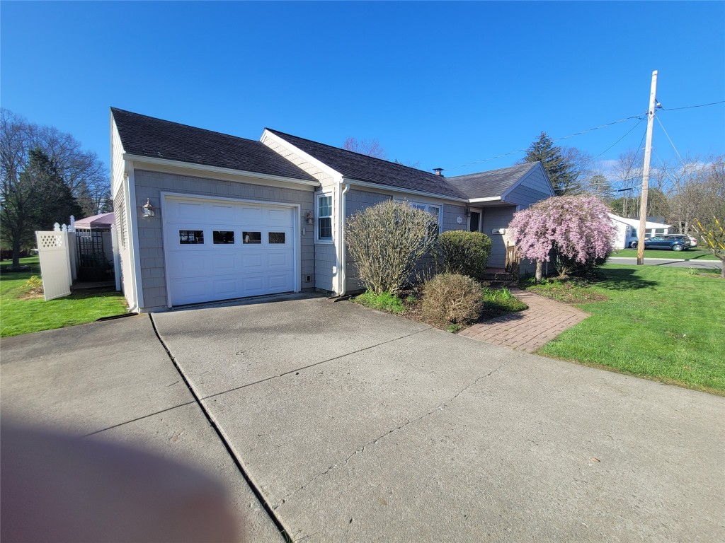 3218 Country Club Road Endicott, NY 13760 - Photo 7 of 35 Gallery Image 7
