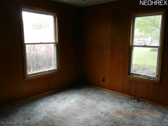 850 Cherry Road Northwest Massillon, OH 44647 - Photo 4 of 10 Gallery Image 4