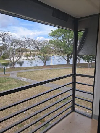 $2,200 | 14925 Southwest 104th Street, Unit 3206, Miami, FL 33196