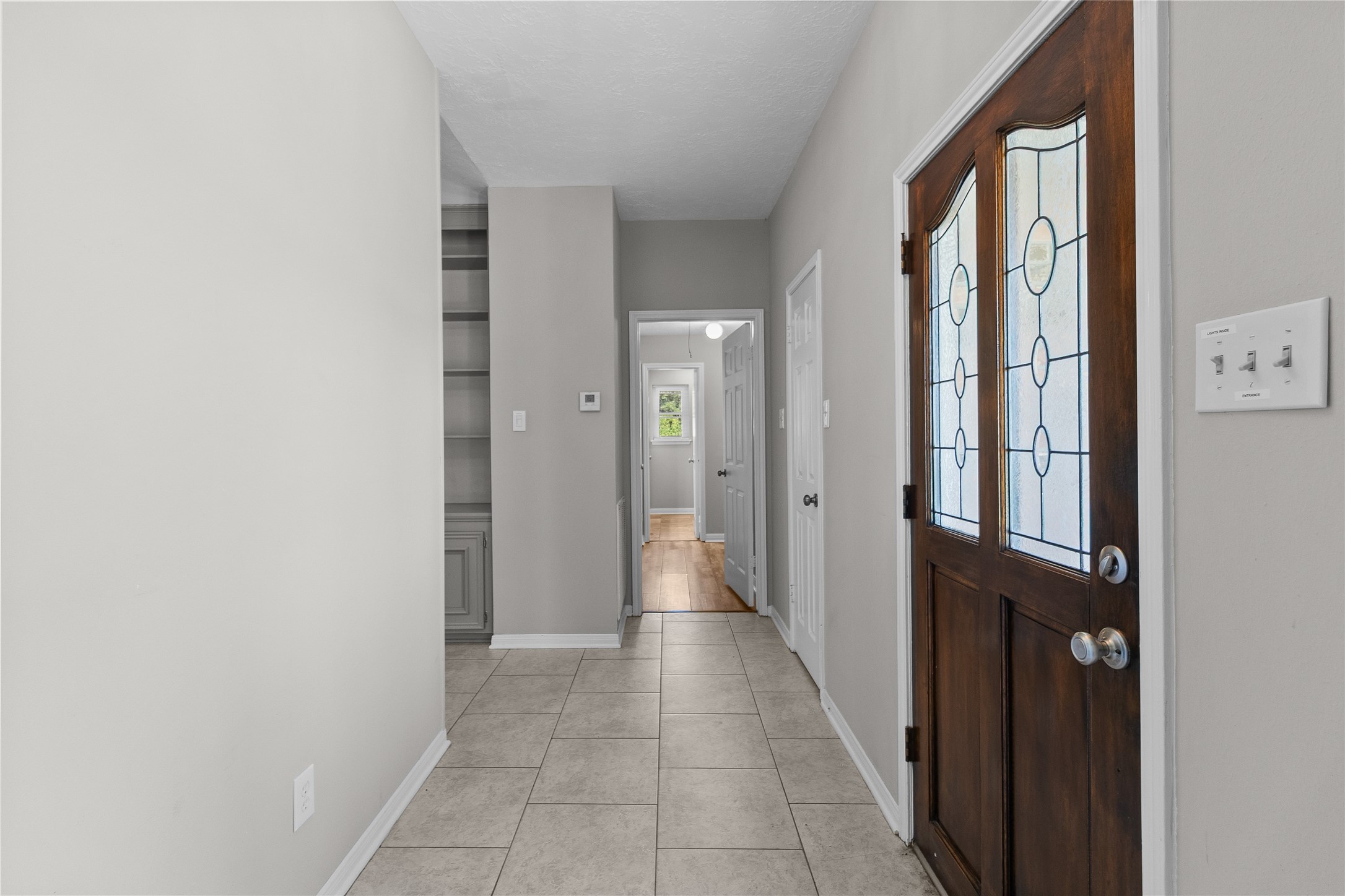 12195 Anderson Road Willis, TX 77318 - Photo 2 of 28