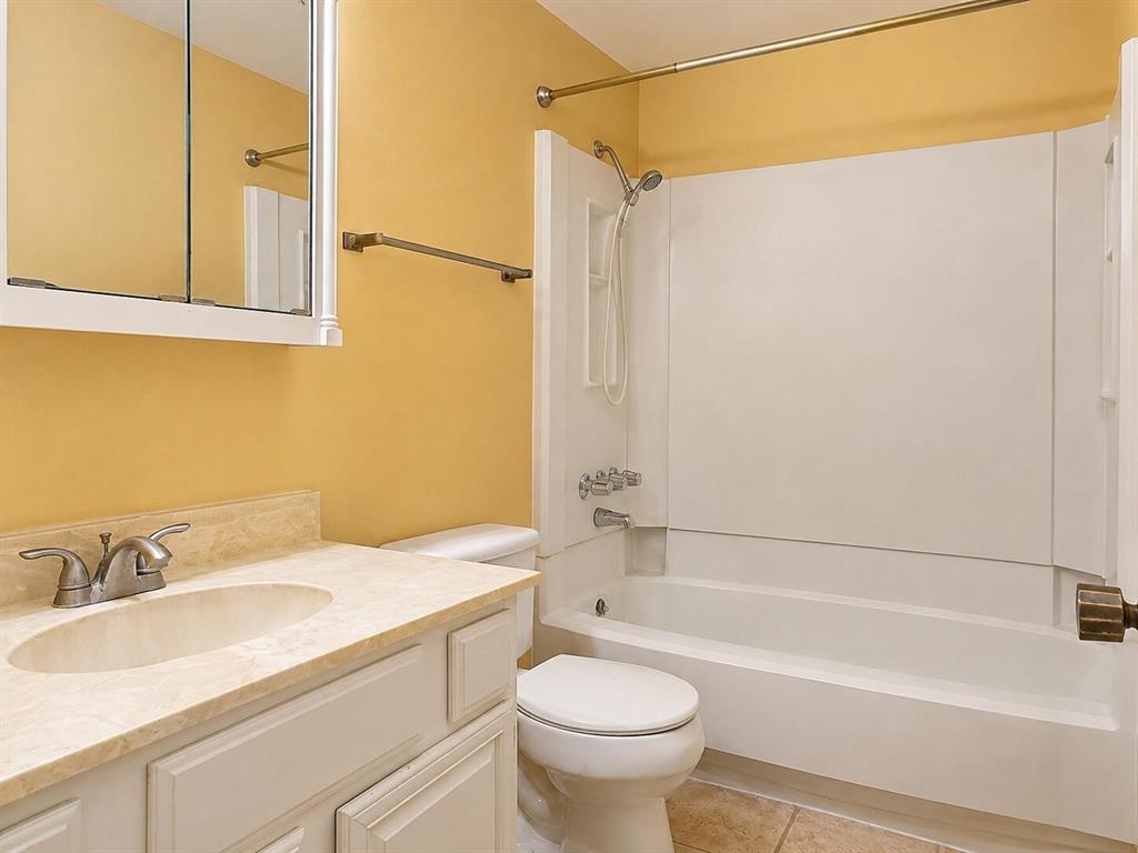 4452 Chaha Road, Unit 202 Garland, TX 75043 - Photo 15 of 16