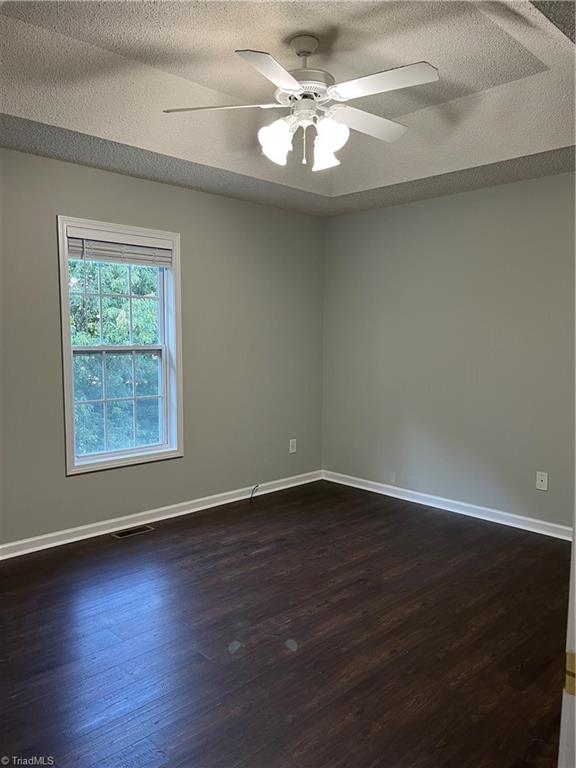 4740 Beckel Road Winston-Salem, NC 27127 - Photo 18 of 33 Primary Bedroom
