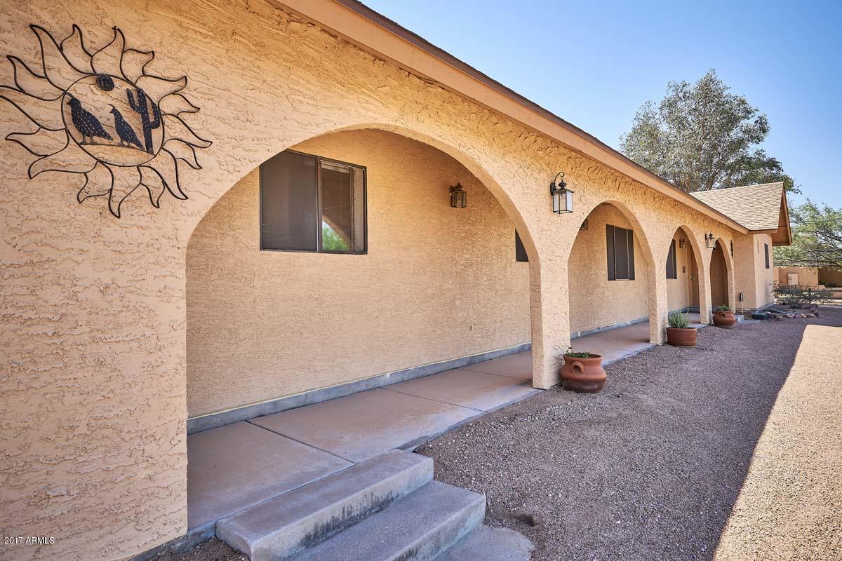 2209 South Sixshooter Road Apache Junction, AZ 85119 - Photo 11 of 49 Front Entry2