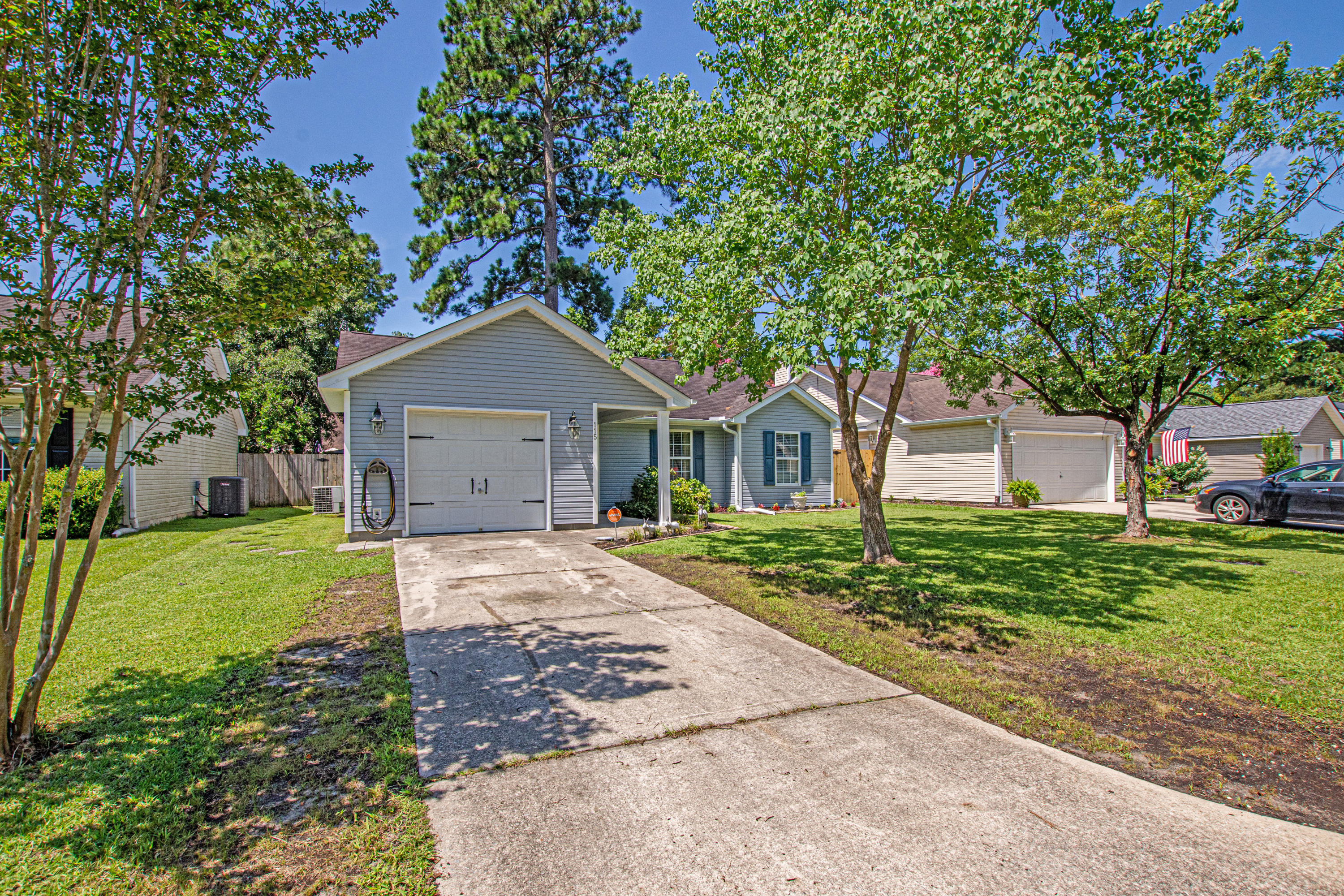 115 Cambridge Road Summerville, SC 29486 - Photo 17 of 28 0-12
