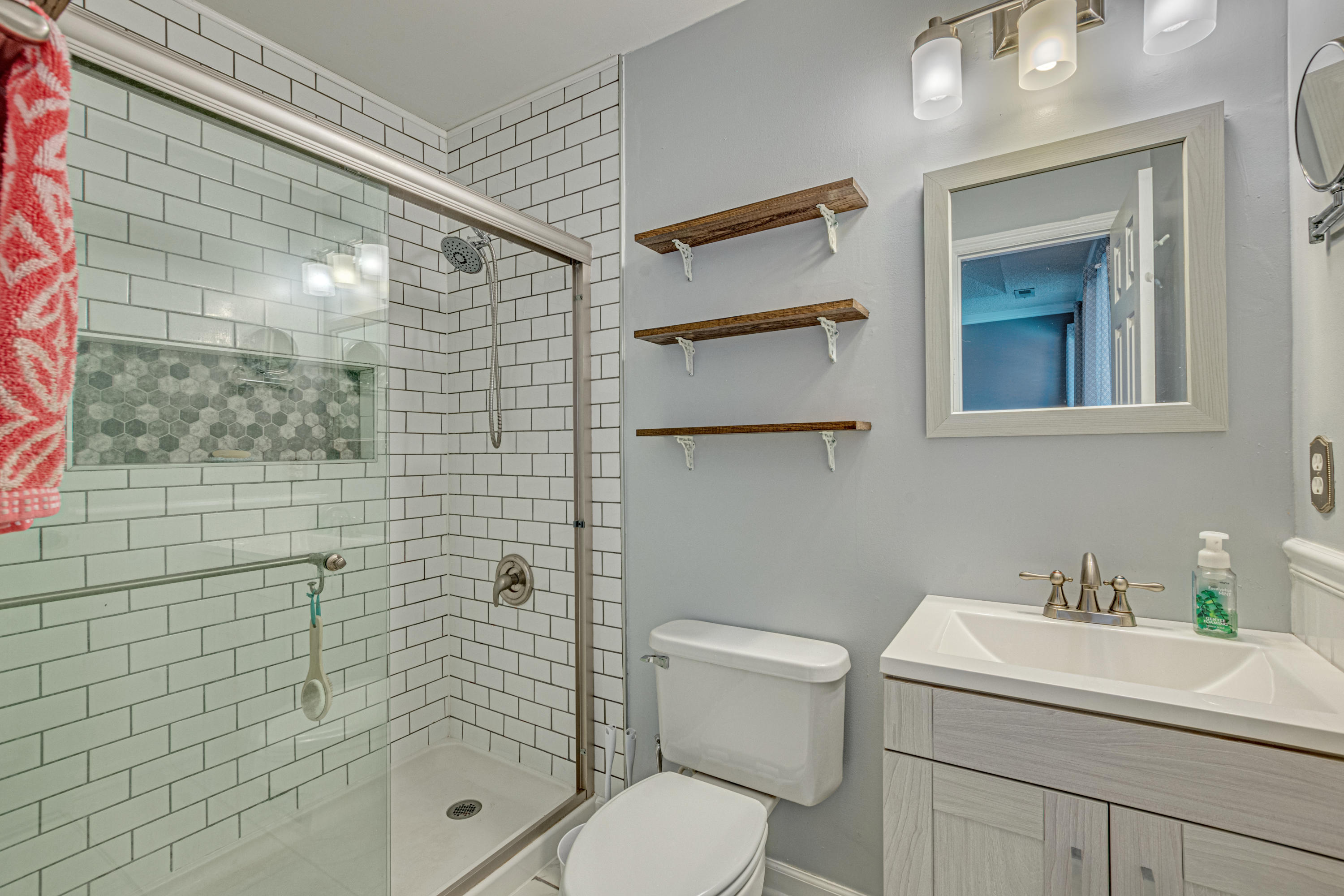 115 Cambridge Road Summerville, SC 29486 - Photo 27 of 28 18