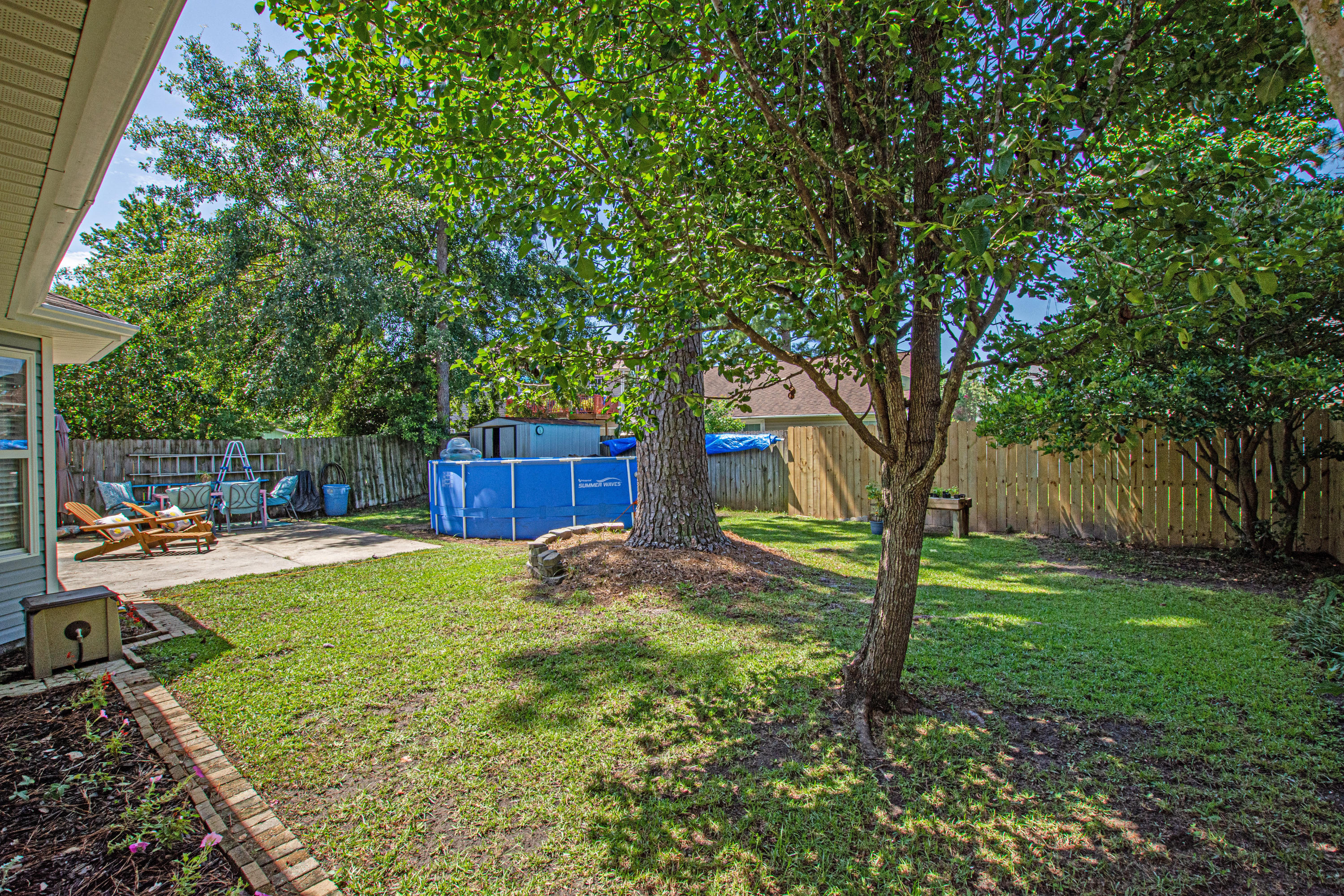 115 Cambridge Road Summerville, SC 29486 - Photo 4 of 28 0-4