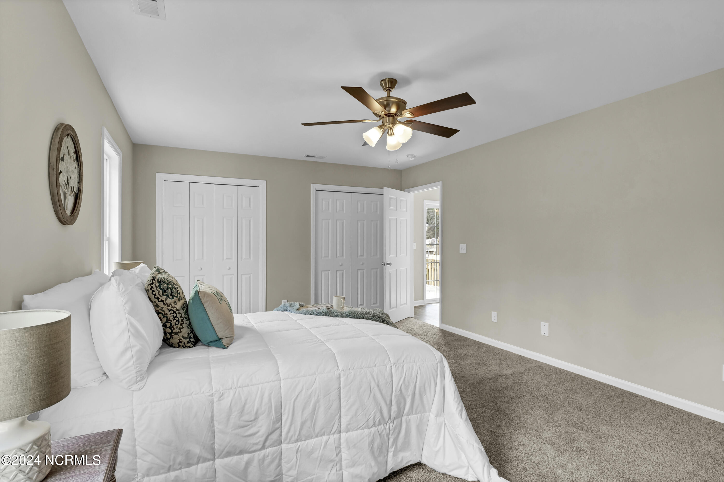 285 Haws Run Road Jacksonville, NC 28540 - Photo 13 of 26 12