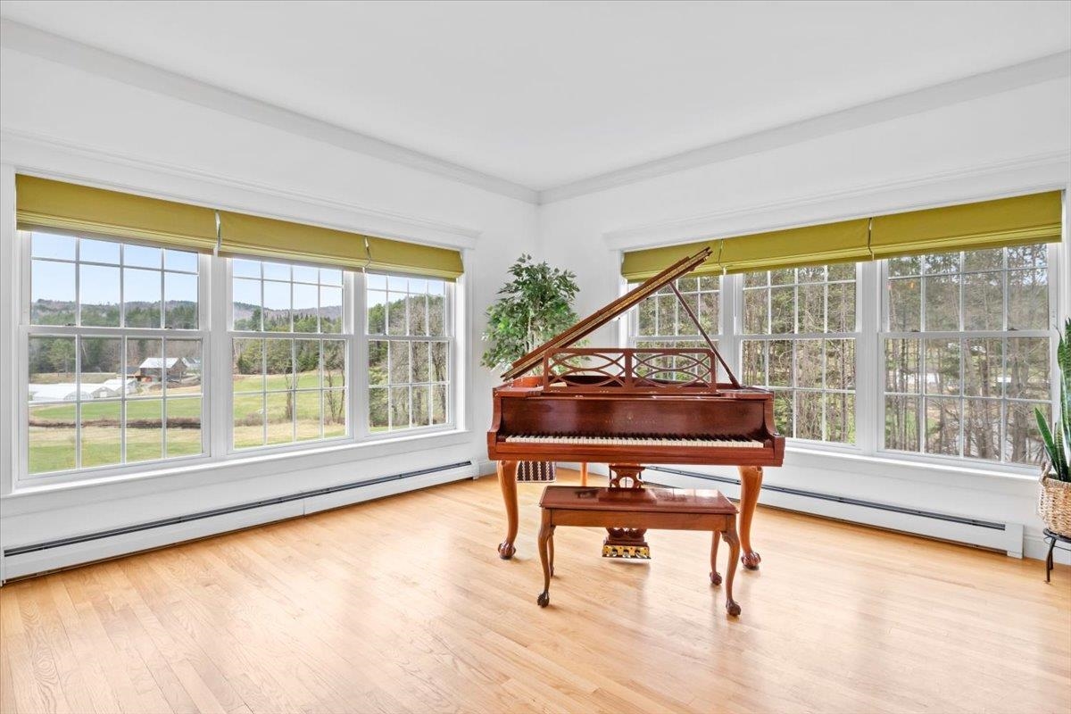 311 Brook Hill Road Barnet, VT 05819 - Photo 5 of 40