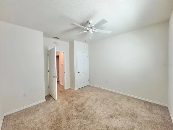 $2,000 | 632 Autumn Stream Drive, Auburndale, FL 33823