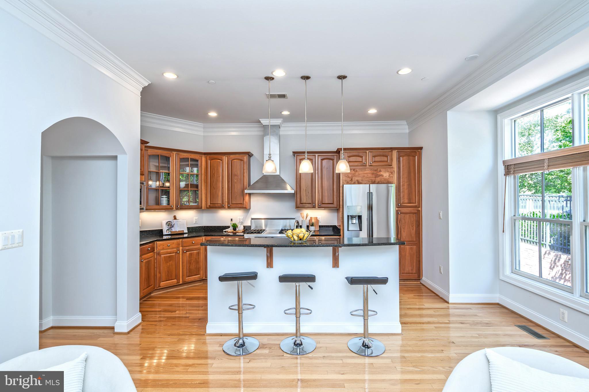 7004 Eastern Red Cedar Lane McLean, VA 22101 - Photo 13 of 37