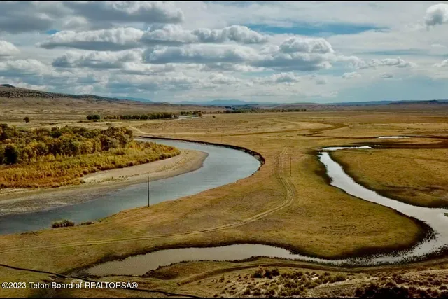 $14,950,000 | 475 County Rd 324, Sinclair, WY 82334
