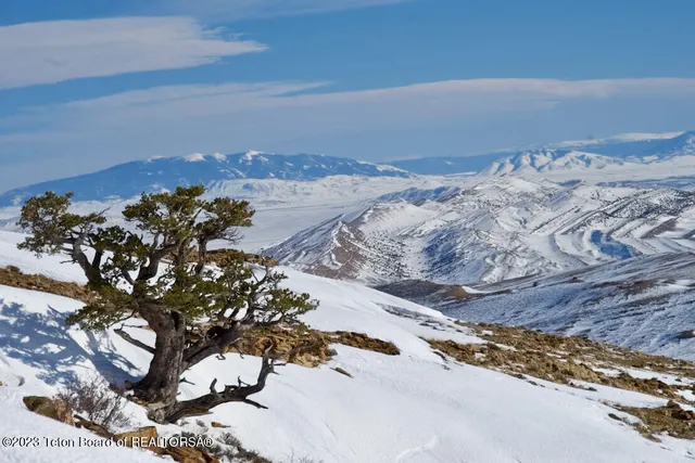 $14,950,000 | 475 County Rd 324, Sinclair, WY 82334