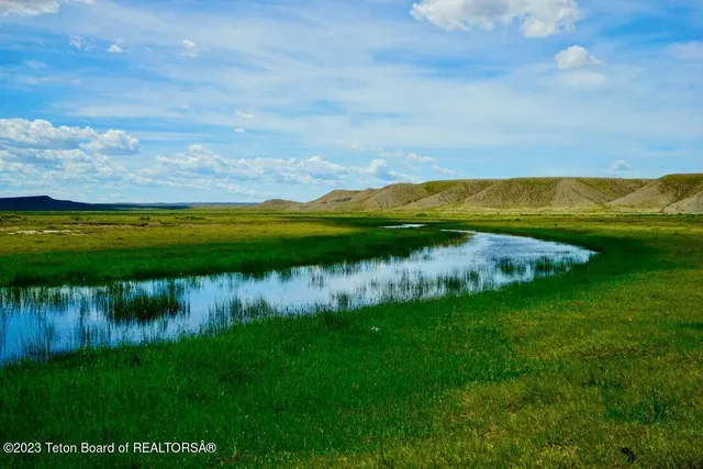 $14,950,000 | 475 County Rd 324, Sinclair, WY 82334