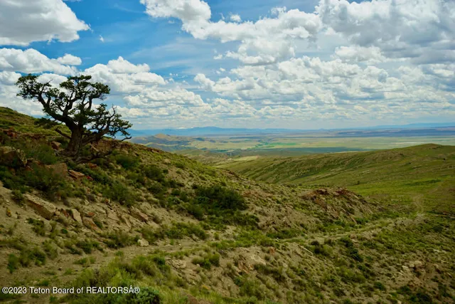 $14,950,000 | 475 County Rd 324, Sinclair, WY 82334