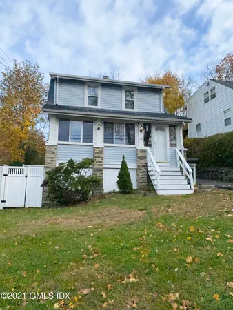 $4,200 | 6 Sherman Avenue, Unit 1, Greenwich, CT 06830