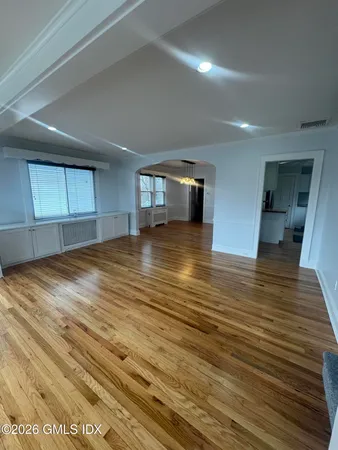 $4,200 | 6 Sherman Avenue, Unit 1, Greenwich, CT 06830