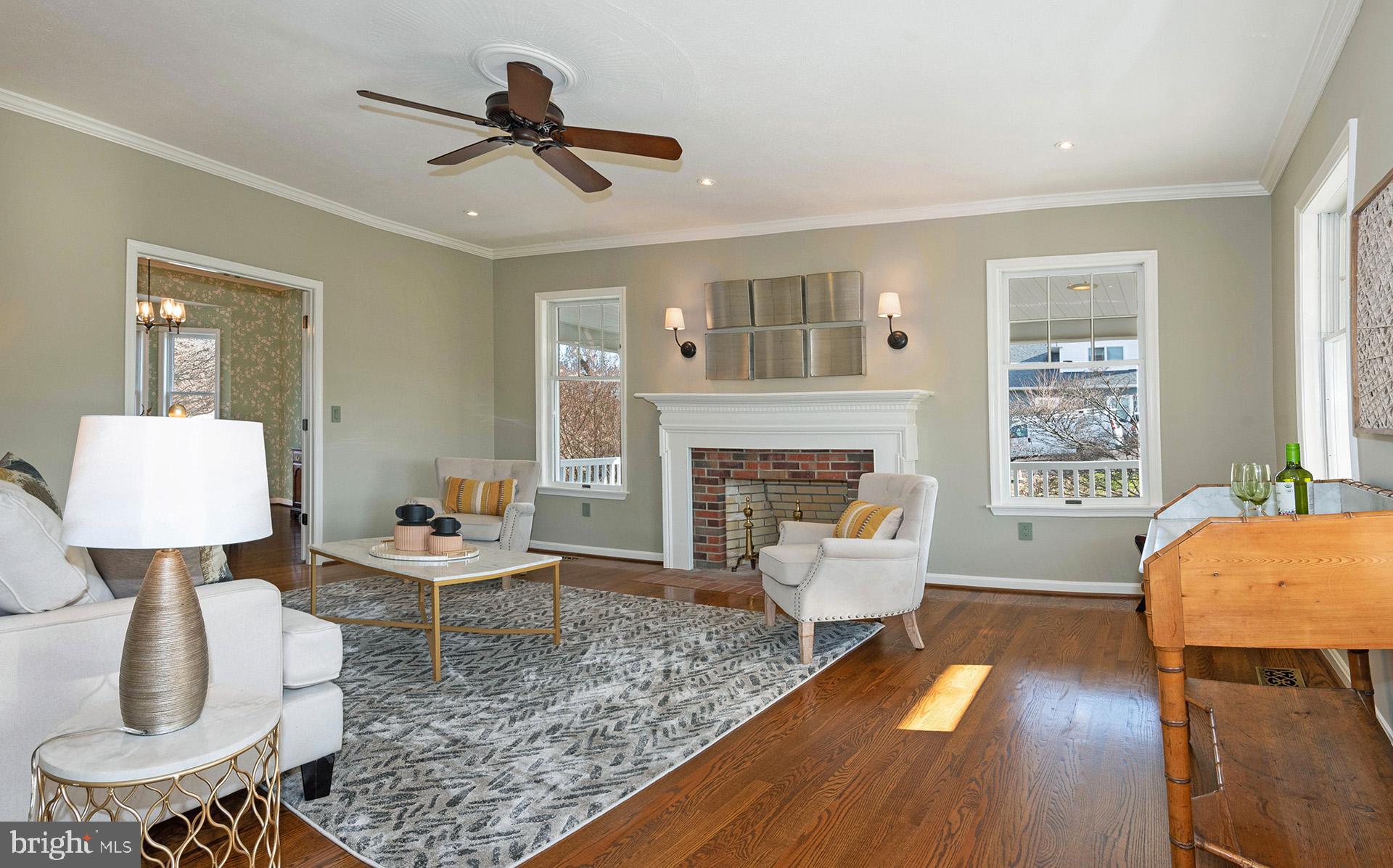 348 South River Clubhouse Road Edgewater, MD 21037 - Photo 16 of 74 Living Room