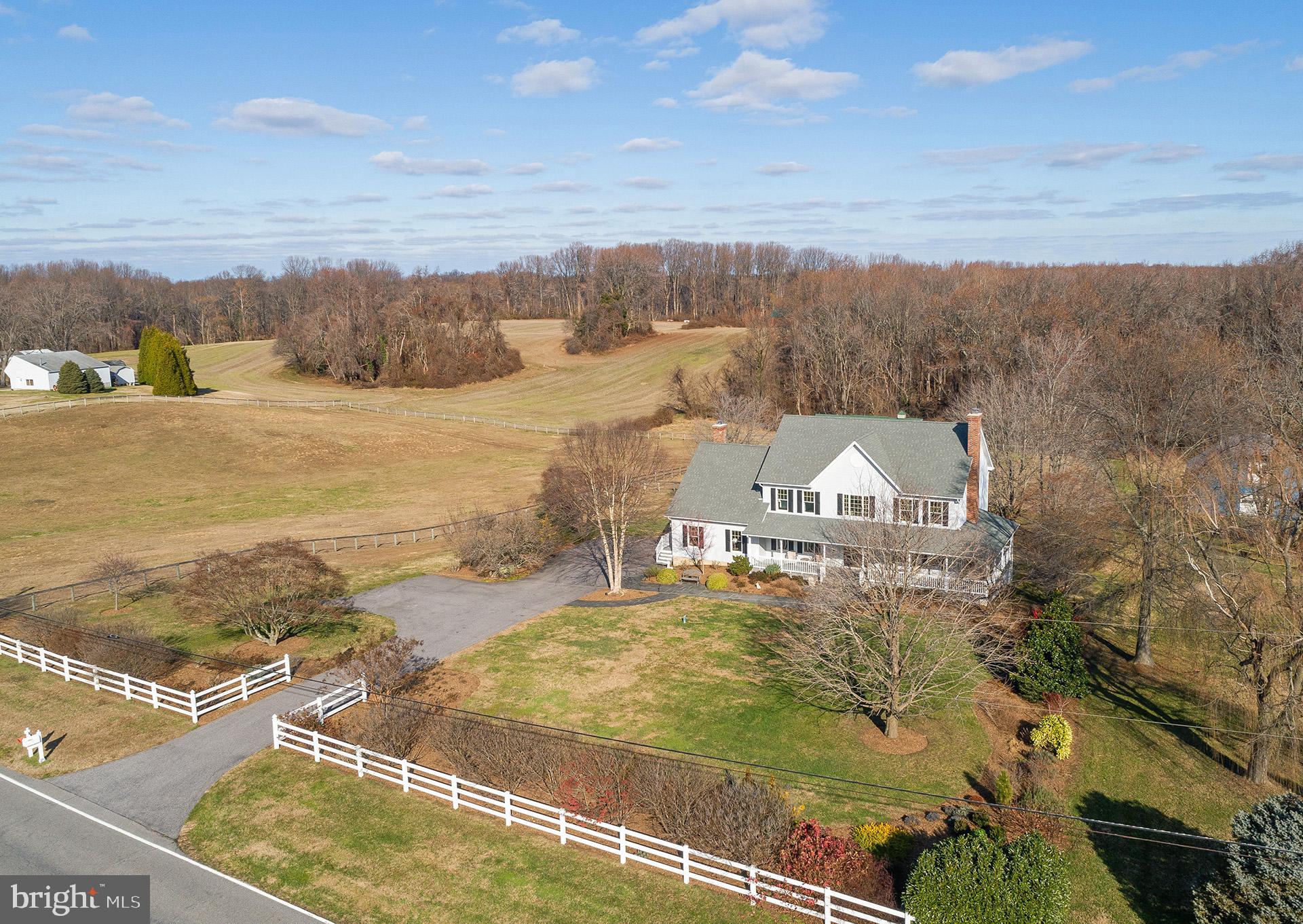 348 South River Clubhouse Road Edgewater, MD 21037 - Photo 5 of 74 Aerial: Front Yard and Road Frontage