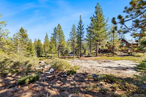 $328,000 | 2311 Chiapa Drive, South Lake Tahoe, CA 96150
