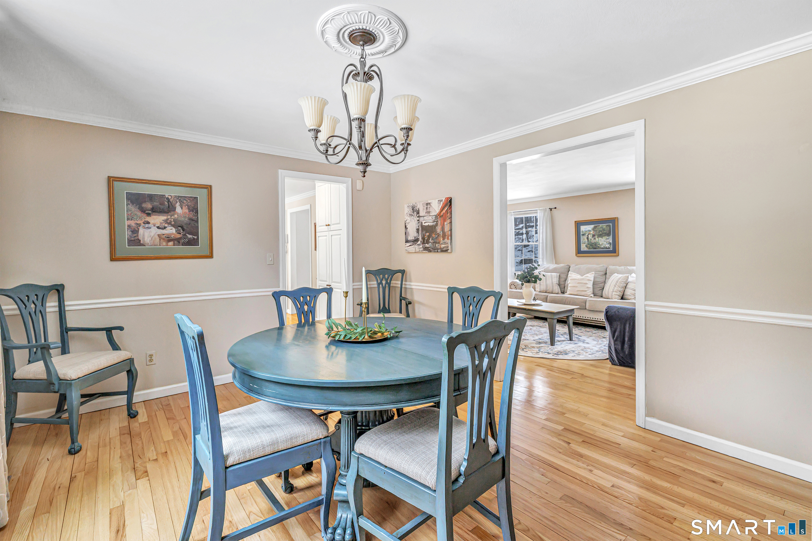 85 Teeter Rock Road Trumbull, CT 06611 - Photo 11 of 40