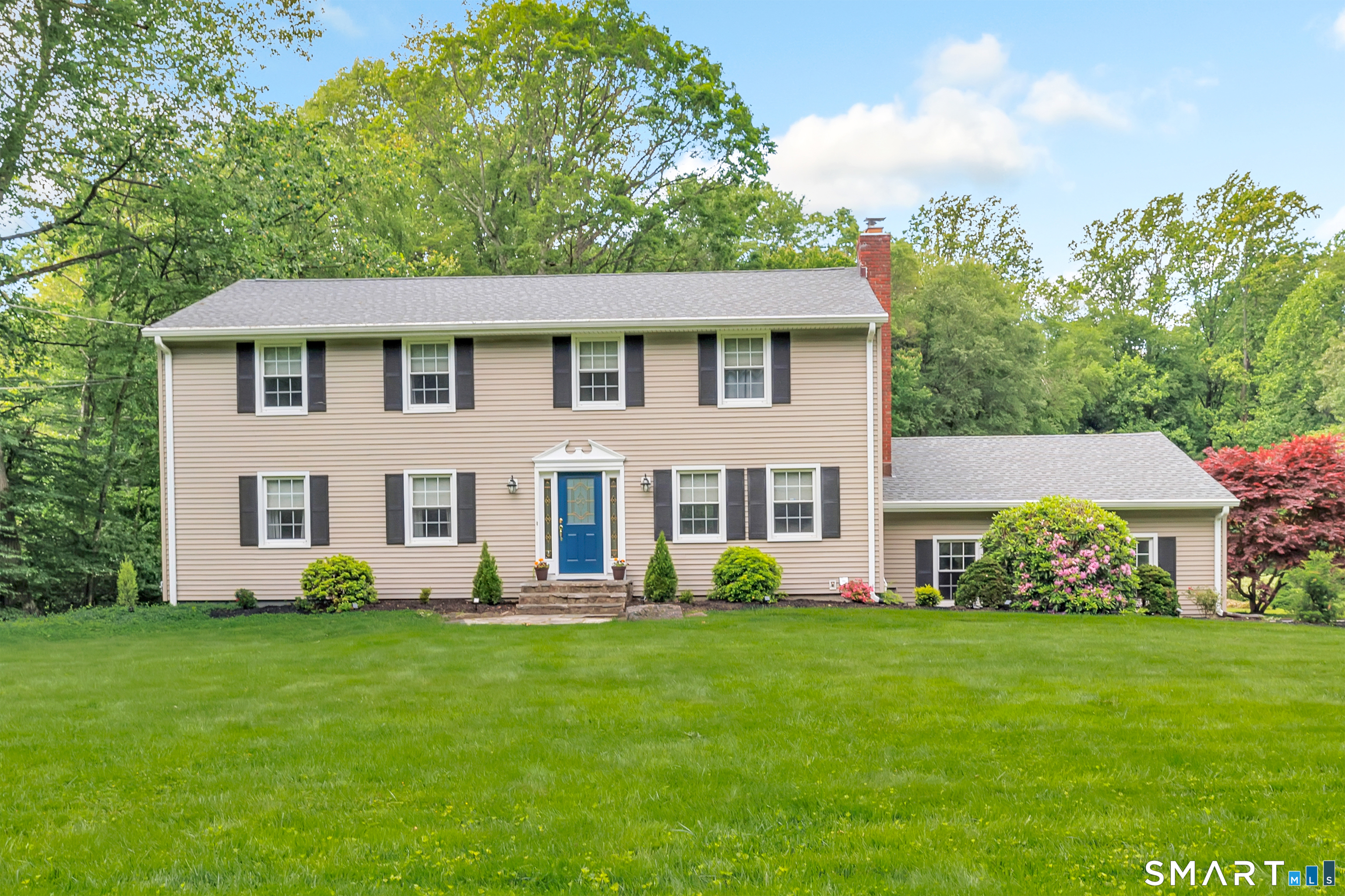 85 Teeter Rock Road Trumbull, CT 06611 - Photo 39 of 40