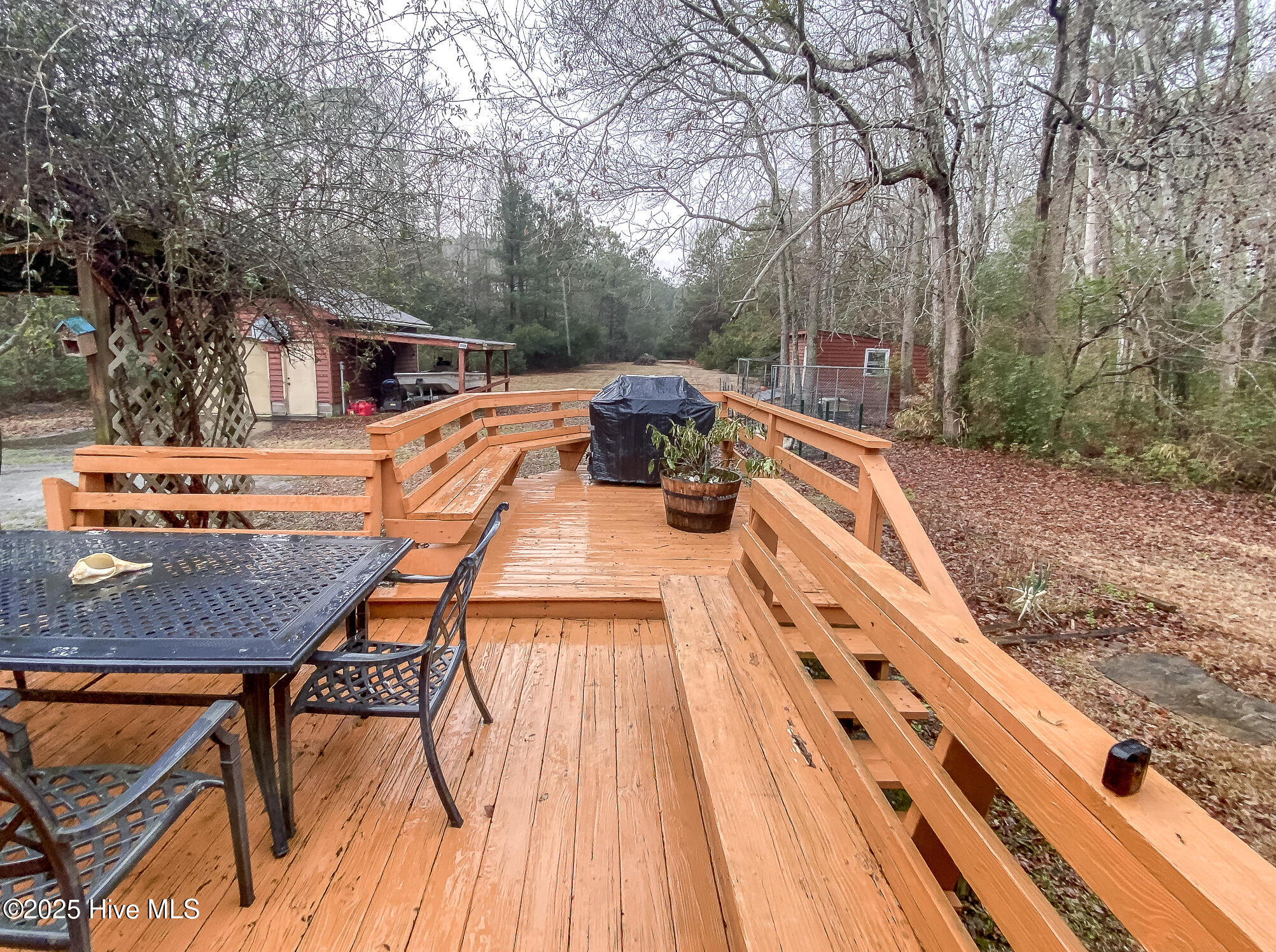 388 South End Road Knotts Island, NC 27950 - Photo 26 of 30 Deck