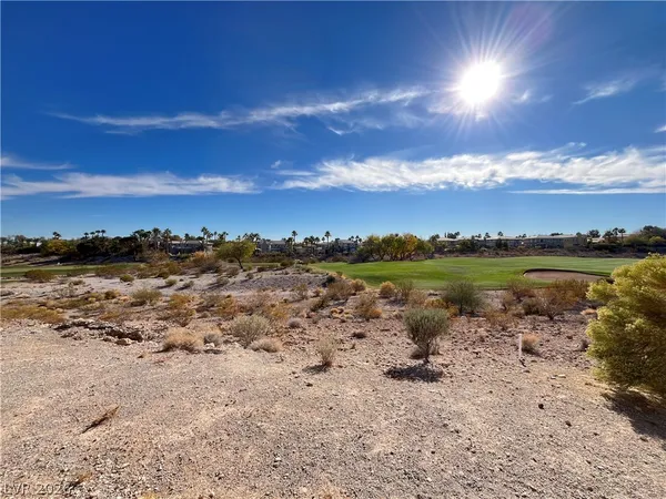 $2,045 | 1000 Duckhorn Court, Unit 101, Las Vegas, NV 89144
