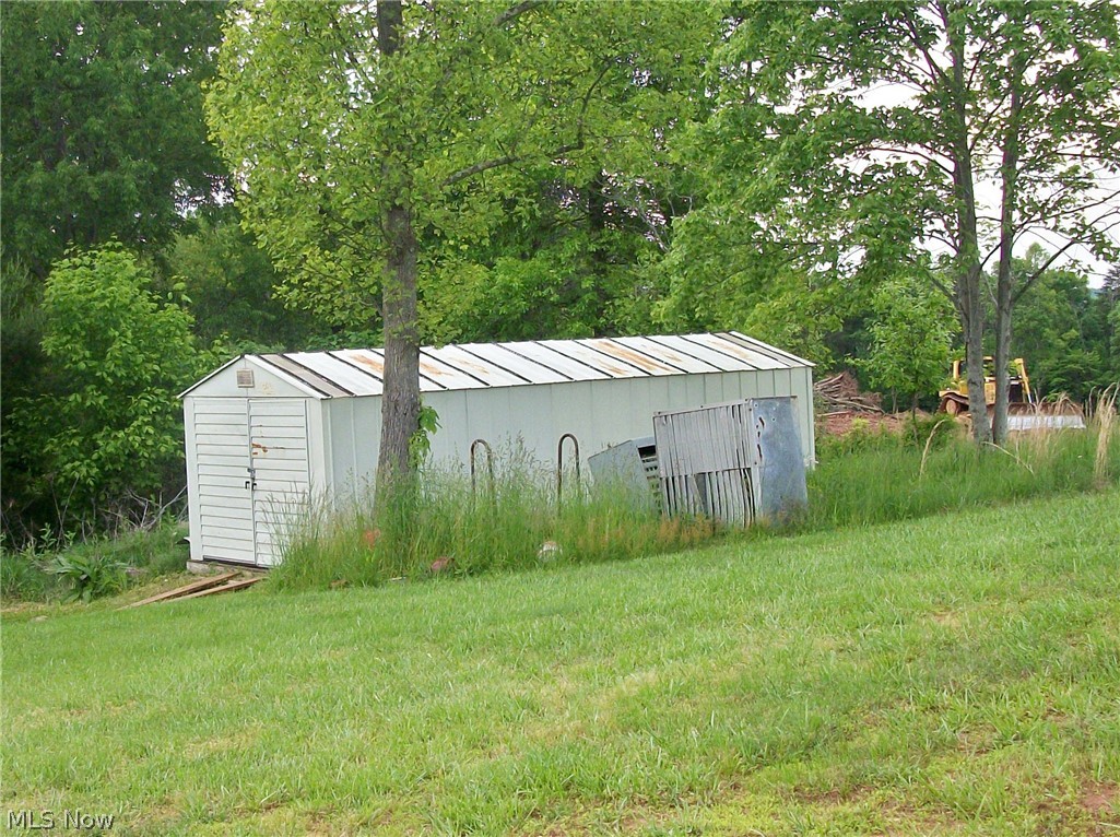 1473 Windy Ridge Road Vincent, OH 45784 - Photo 2 of 9 Gallery Image 2