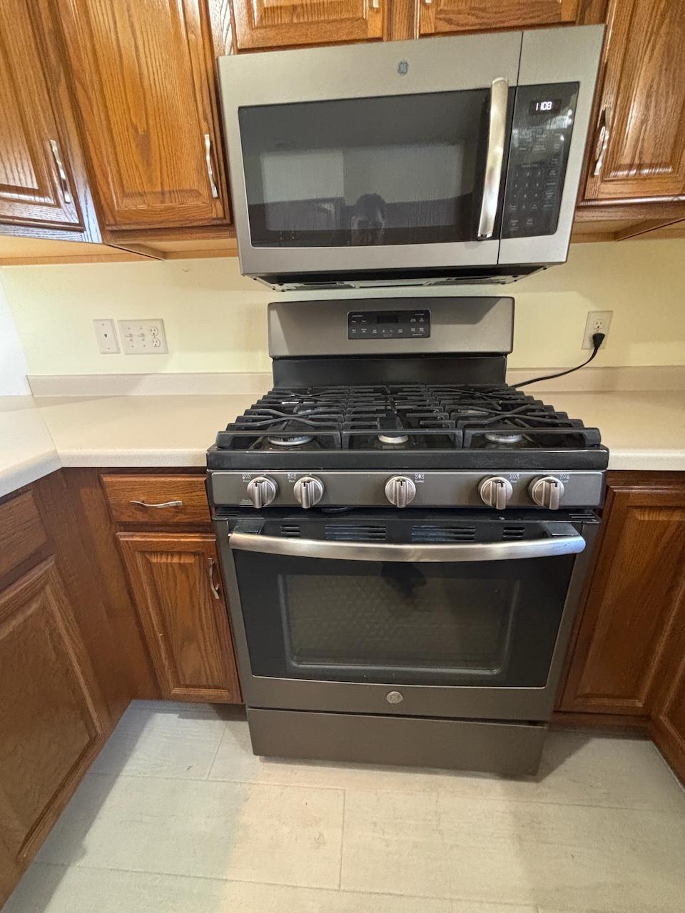 806 28th Avenue Southwest Willmar, MN 56201 - Photo 6 of 22