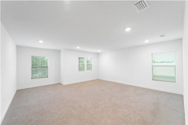 $3,595 | 2882 St Barts Square, Vero Beach, FL 32967