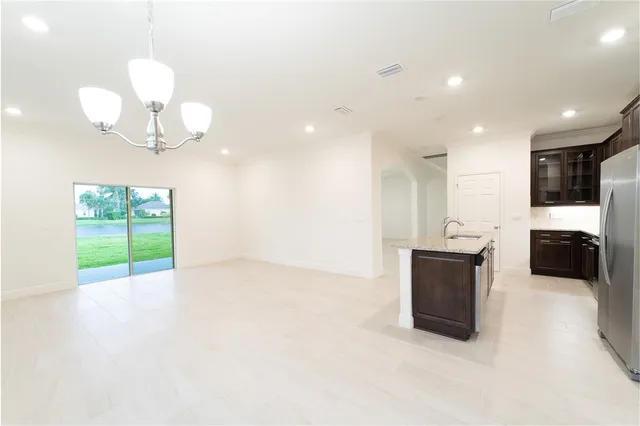 $3,600 | 2882 St Barts Square, Vero Beach, FL 32967