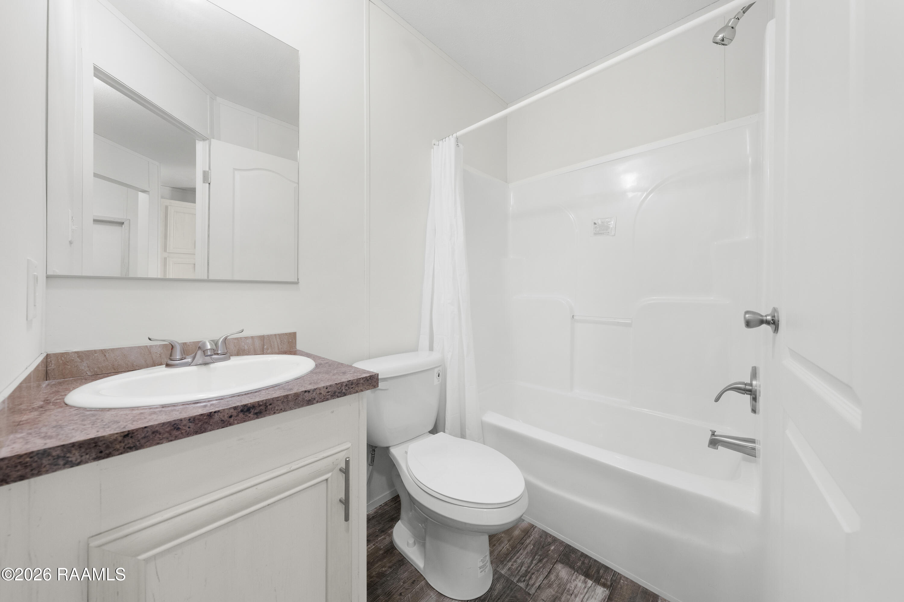 218 Oak Mnr Road Rayne, LA 70578 - Photo 16 of 23 DSC00069 (1)