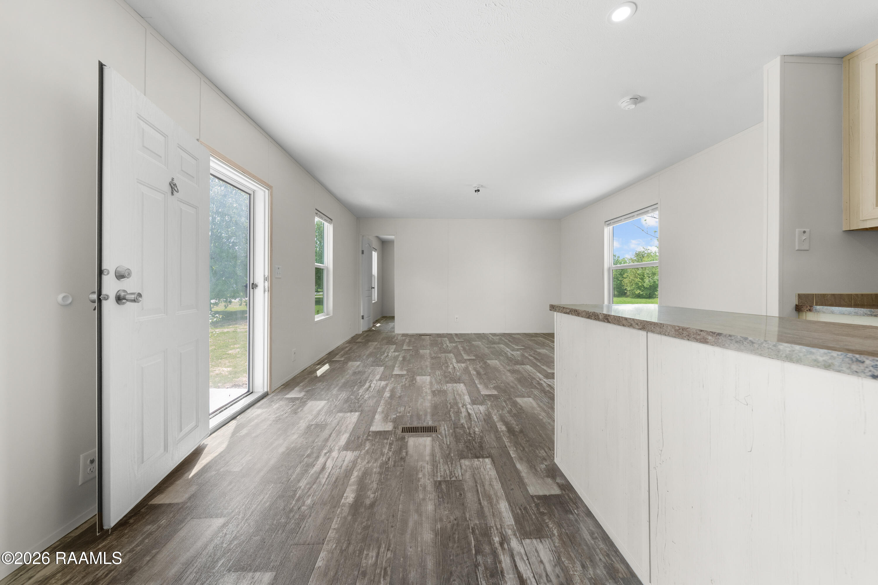 218 Oak Mnr Road Rayne, LA 70578 - Photo 5 of 23 DSC00054 (1)