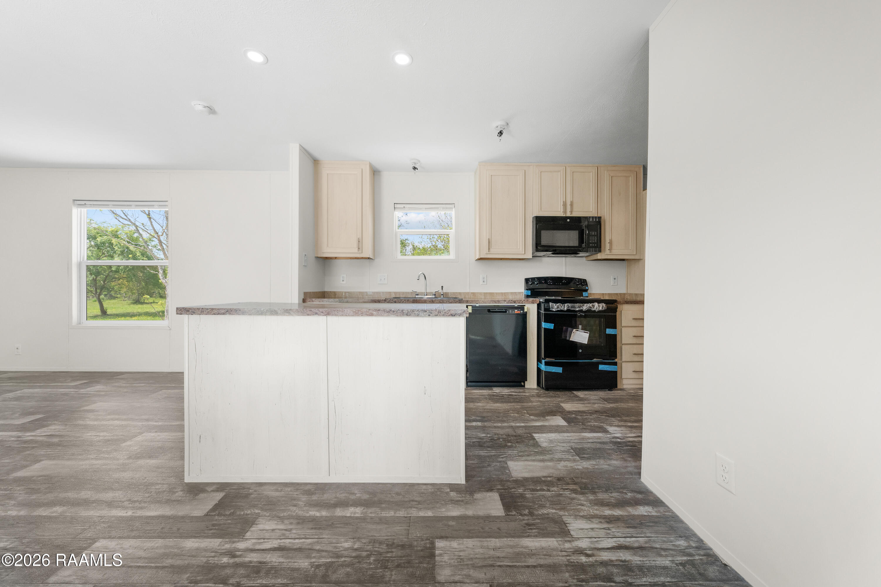 218 Oak Mnr Road Rayne, LA 70578 - Photo 8 of 23 DSC00049 (2)