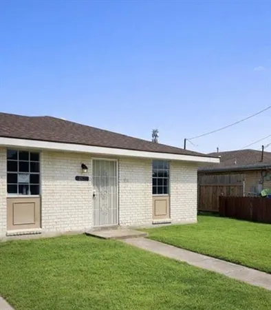 $1,550 | 181 Louisiana Street, Westwego, LA 70094