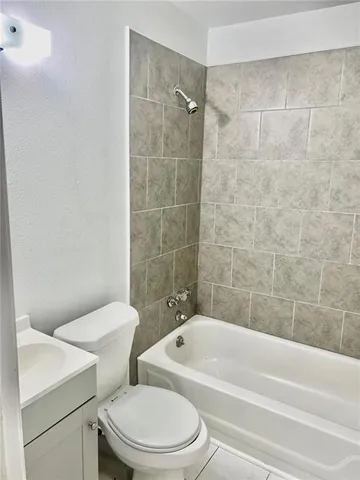 $1,650 | 181 Louisiana Street, Westwego, LA 70094