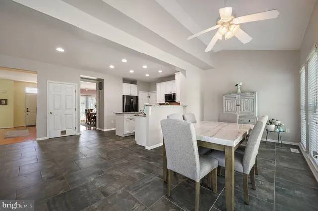 $584,000 | 16 East Shakespeare Drive, Middletown, DE 19709