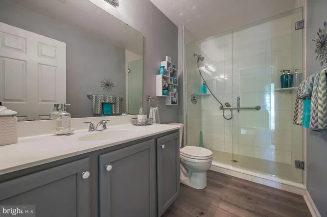 $584,000 | 16 East Shakespeare Drive, Middletown, DE 19709