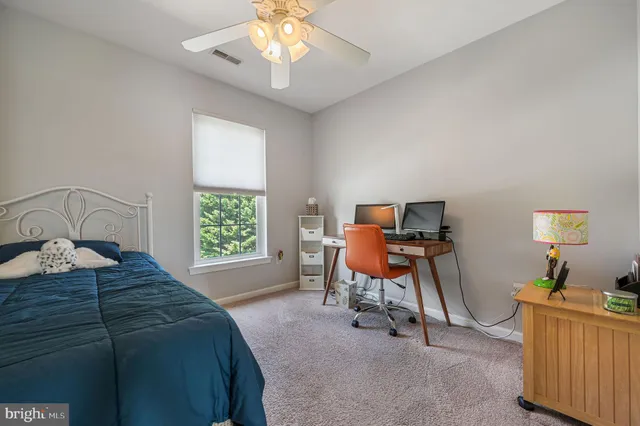 $584,000 | 16 East Shakespeare Drive, Middletown, DE 19709