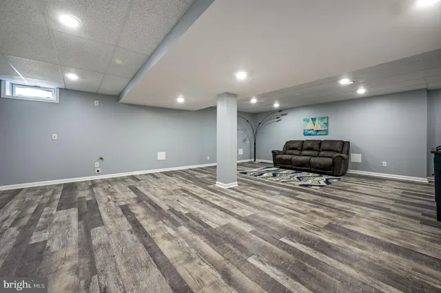 $584,000 | 16 East Shakespeare Drive, Middletown, DE 19709