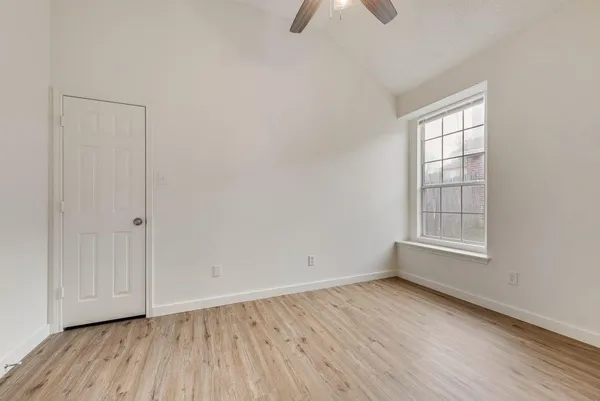 $2,100 | 1362 Mill Crossing, Garland, TX 75040