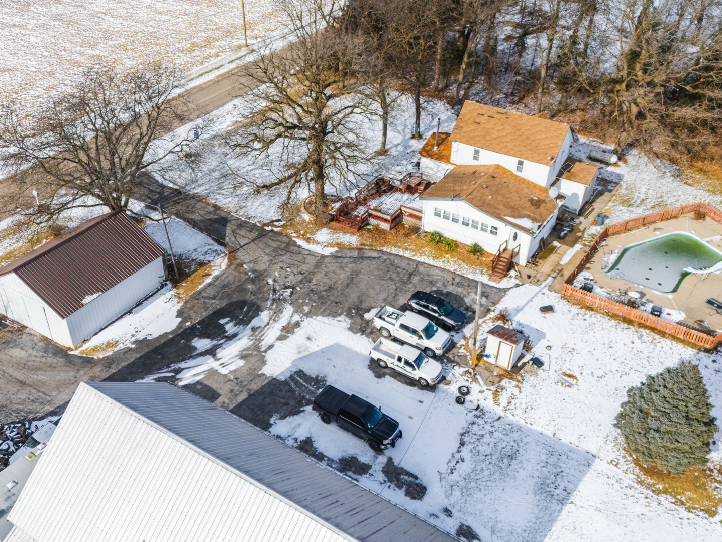29153 South Klemme Road Beecher, IL 60401 - Photo 15 of 54 an aerial view of a house with a yard
